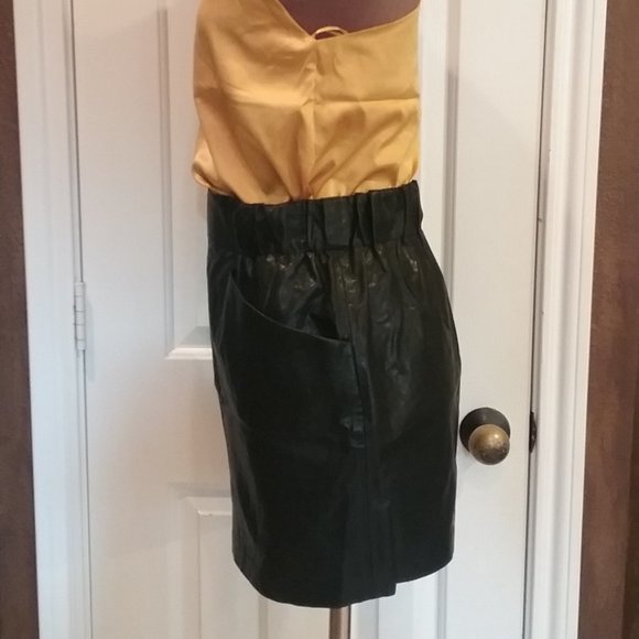 ZARA Basic Faux Leather Mini Skirt - Picture 6 of 8